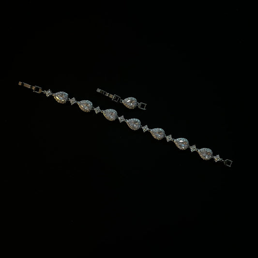 Teardrop Star Bracelet